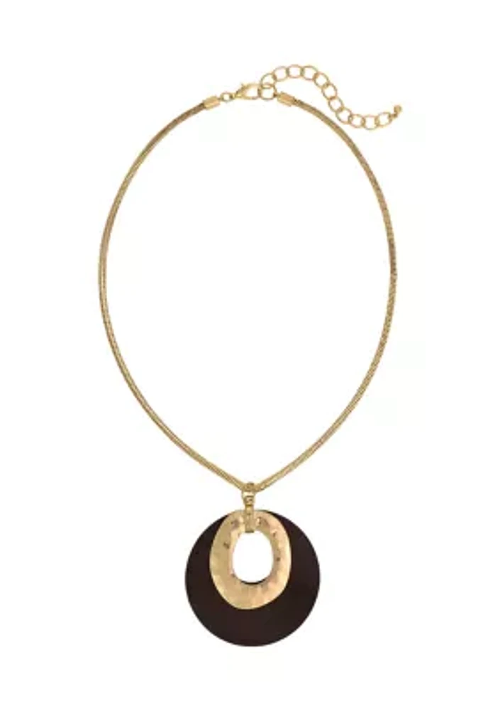 Gold Tone Short Donut Shaped Wood Pendant with Hammered Metal Inner Lining Necklace