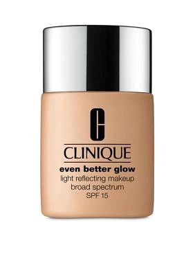 Even Better Glow™ Light Reflecting Makeup Broad Spectrum SPF 15 Foundation