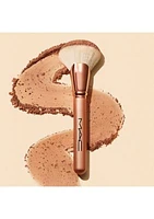 143S Bronzer Fan Brush