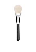 135S Large Flat Powder Brush