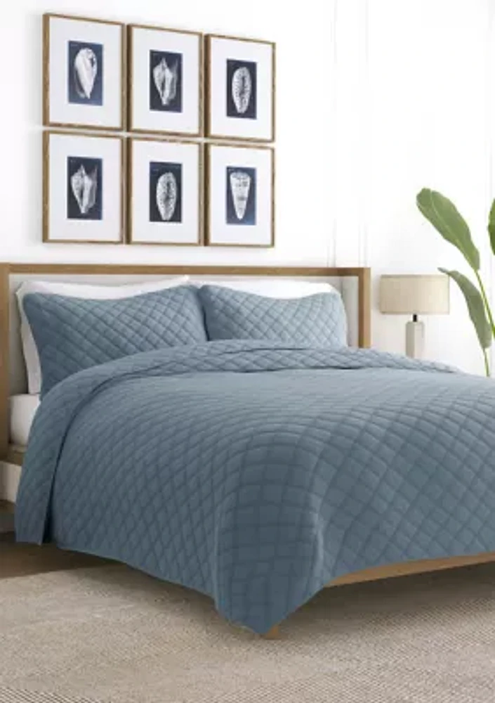 All Season 3 Piece Diamond Stitch Quilt Set with Shams