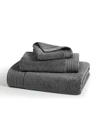 Scalloped Pleated Towel Collection