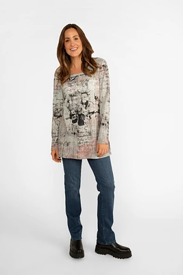 Long Sleeve Scoop Neck Printed Rib Tee