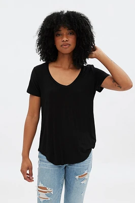 Relaxed V-Neck Tee