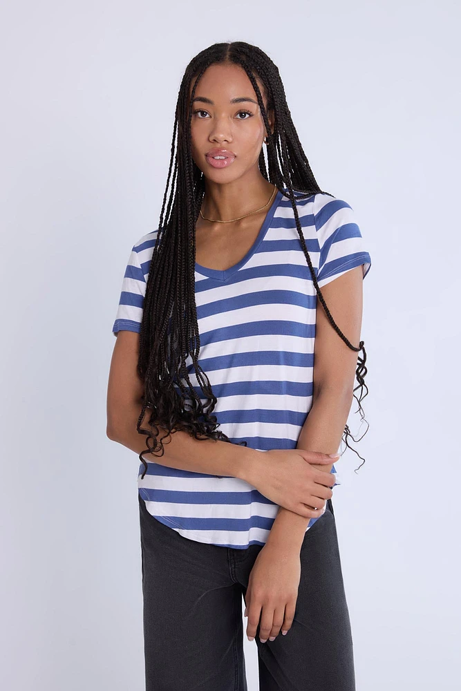 Short Sleeve V-Neck Relaxed Tee