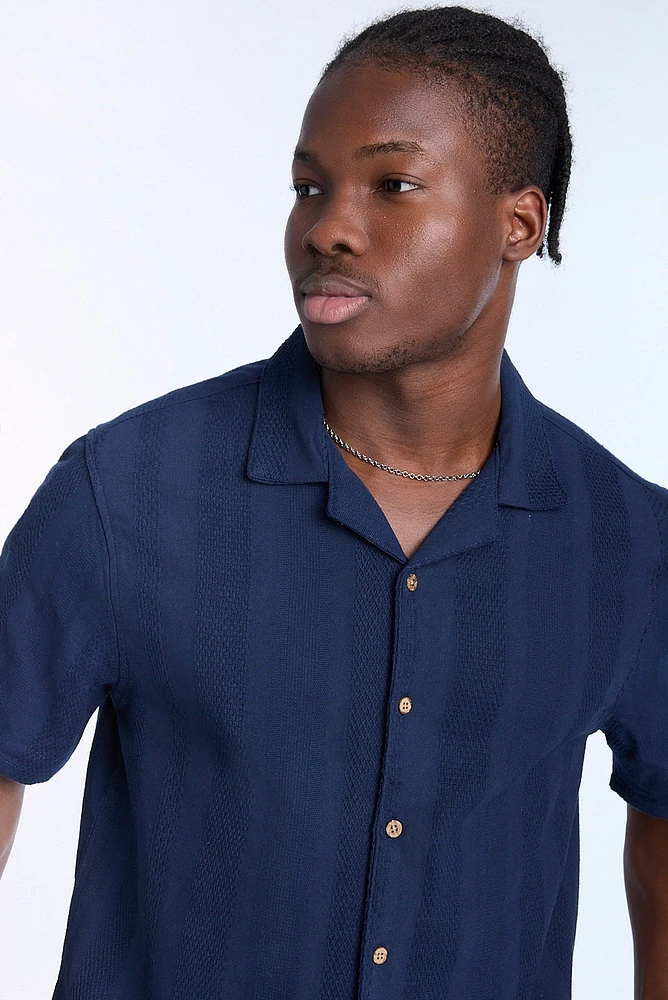 Textured Knit Short Sleeve Shirt
