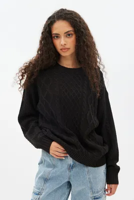 Cable Knit Crew Neck Pullover Sweater