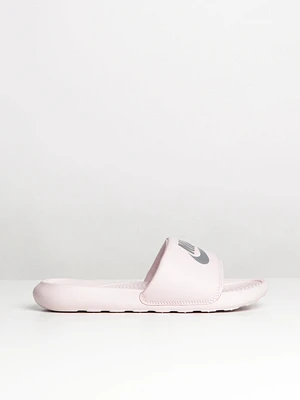 WOMENS NIKE VICTORI ONE SLIDES - BARELY ROSE/METALIC SILVER