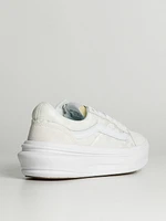 WOMENS VANS OLD SKOOL OVERT CC - CLEARANCE