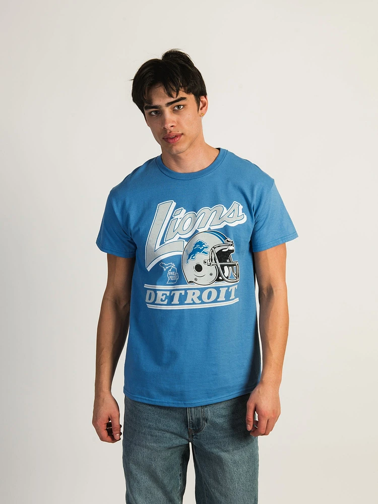 47 DETROIT LIONS FLY BY T-SHIRT