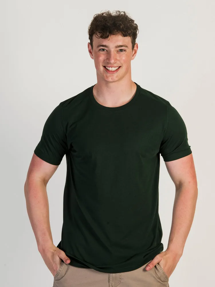 VICTOR CREWNECK TEE - FOREST GREEN