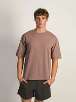 T-SHIRT BOATHOUSE BOXY FIT – BORDEAUX