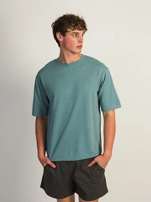 BOATHOUSE BOXY FIT TEE