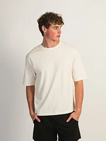 T-SHIRT COUPE BOXY