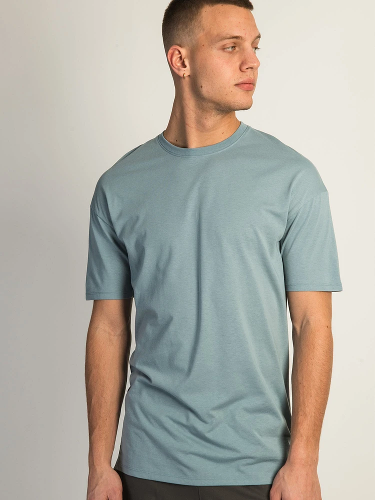 LONG FIT T-SHIRT- POWDER BLUE