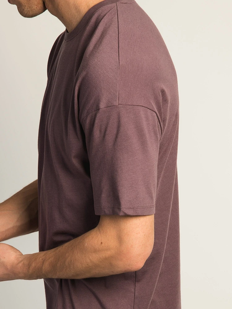 LONG FIT T-SHIRT