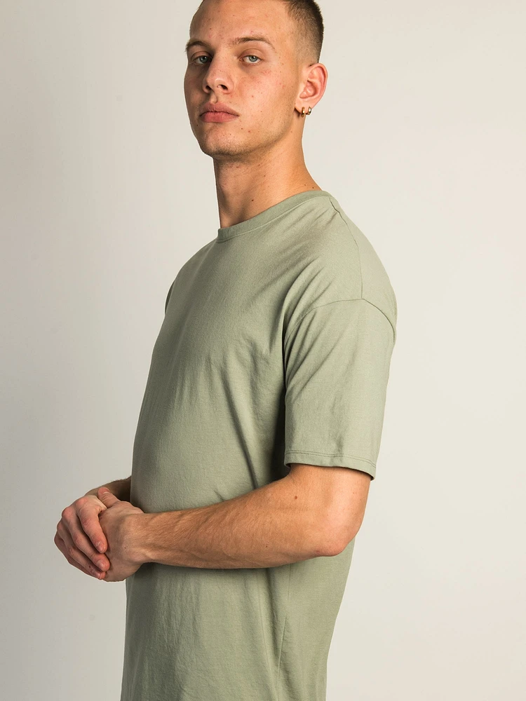 LONG FIT T-SHIRT