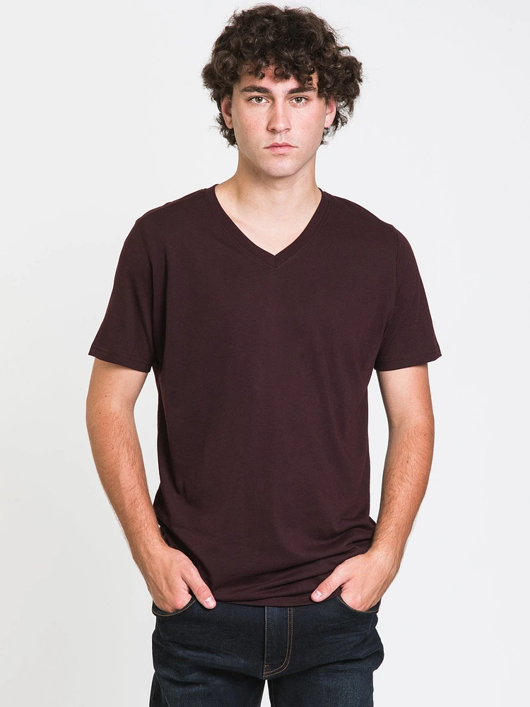 T-SHIRT À COL EN V POUR HOMMES