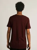 VICTOR CREWNECK TEE