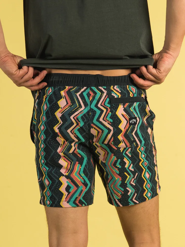 BILLABONG SUNDAYS LAYBACK 17" B-SHORT - DESTOCKAGE