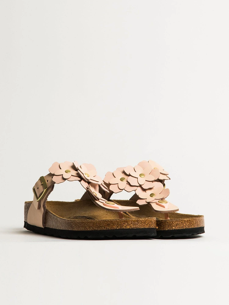 WOMENS BIRKENSTOCK GIZEH FLOWER LEATHER SANDALS - LIGHT ROSE