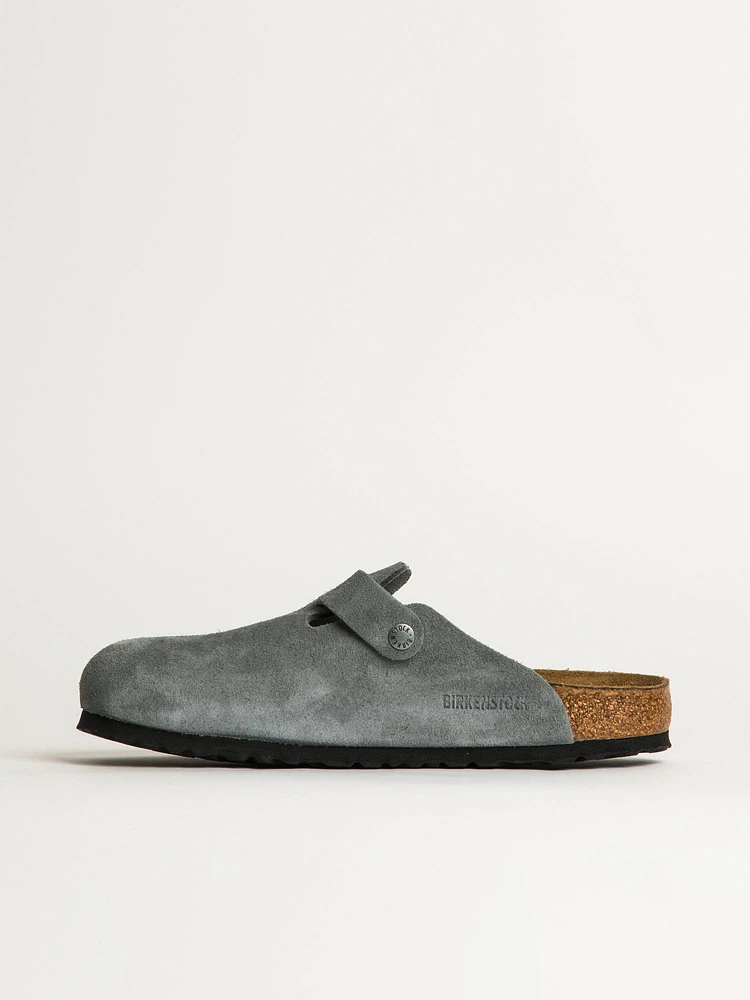 HOMMES BIRKENSTOCK BOSTON SOFT FOOTBED SANDALES EN DAIM