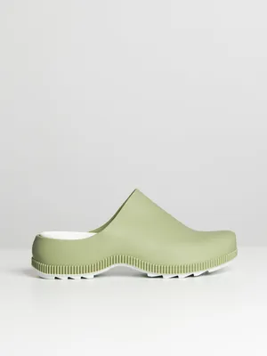 WOMENS COUGAR SVEN SLIP ON