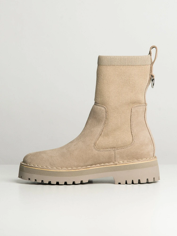 WOMENS CLARKS ROCK KNIT BOOT - CLEARANCE