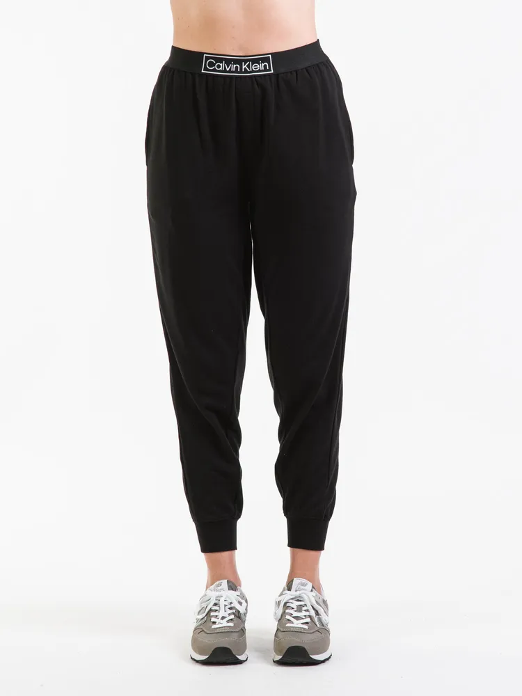 JOGGING REIMAGINÉ POUR FEMMES
