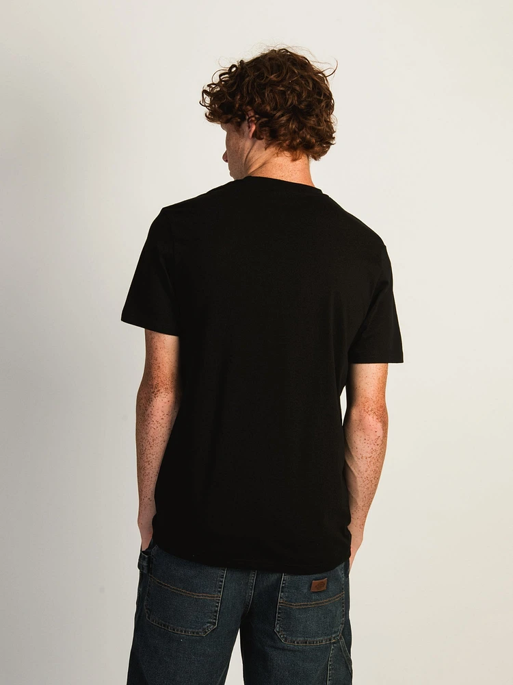 CROOKS & CASTLES GOTHIC EMBROIDERED T-SHIRT