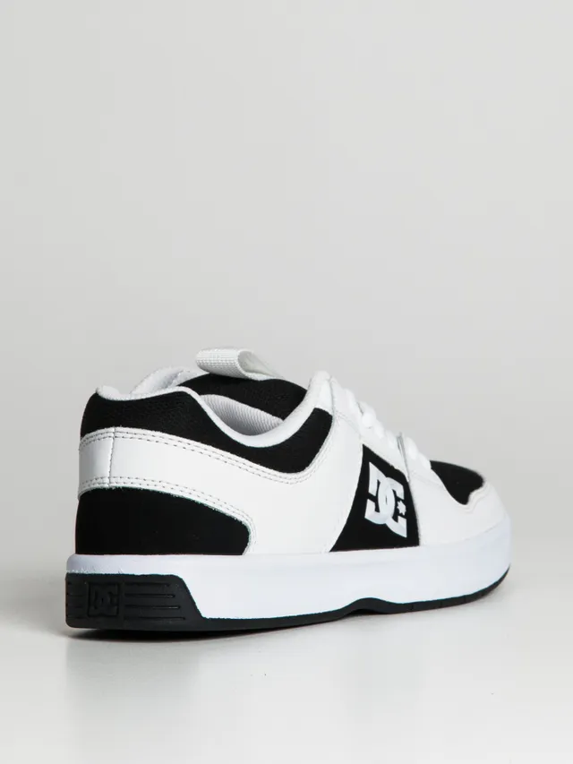 MENS DC SHOES CRISIS 2  Boathouse Footwear Collective