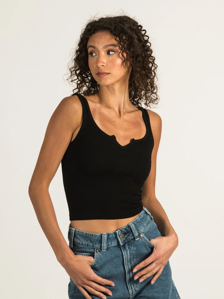 DYNAMIC RIB CENTER CUT CROP TANK