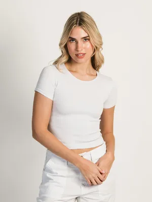 HARLOW RIBBED SEAMLESS TEE