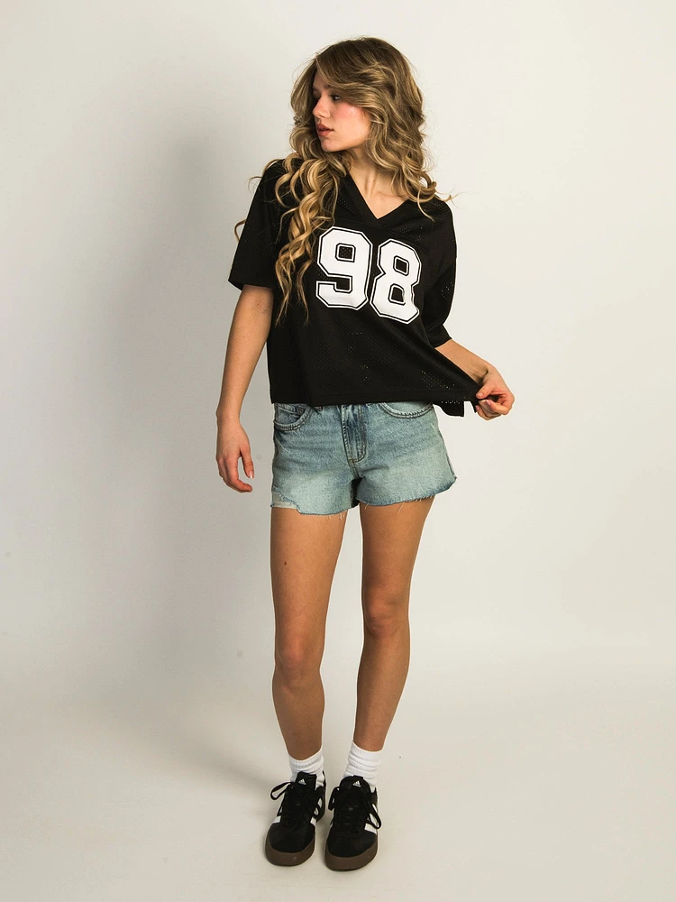 HARLOW PINNY TEE