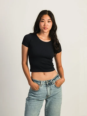 HARLOW RIBBED SEAMLESS TEE