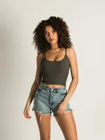 HARLOW SCOOP NECK SOLID CAMI