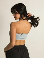 HARLOW TWIST HALTER TOP