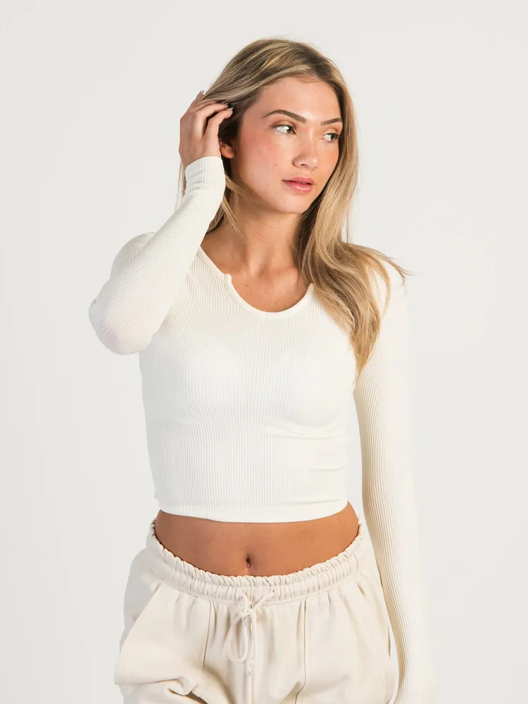 HARLOW HARPER SEAMLESS NOTCH LONG SLEEVE - CREAM