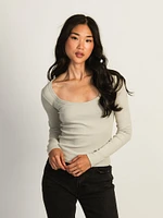 HARLOW ESSENTIAL LONG SLEEVE SCOOPNECK