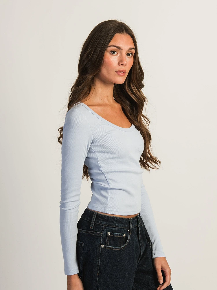 HARLOW ESSENTIAL LONG SLEEVE SCOOPNECK