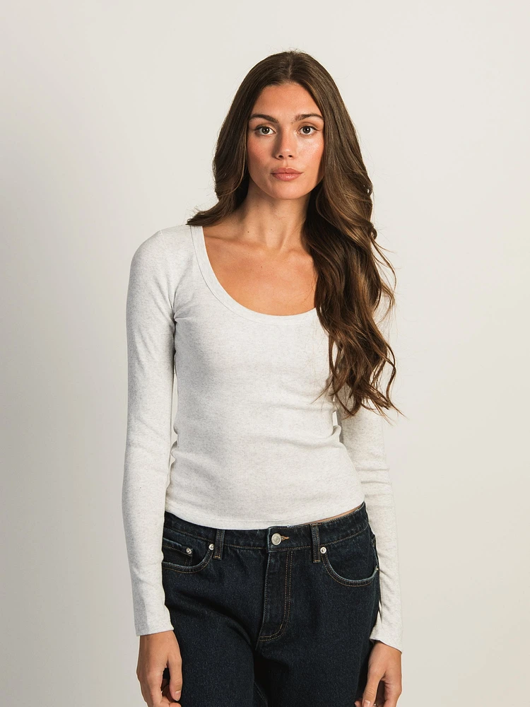 HARLOW ESSENTIAL LONG SLEEVE SCOOPNECK