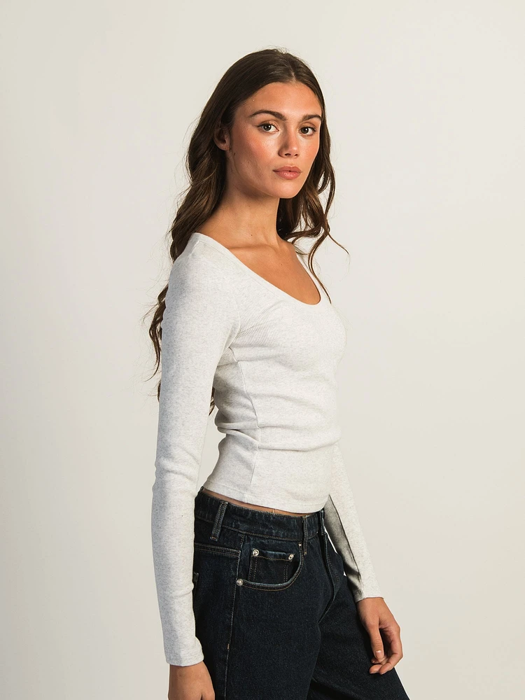 HARLOW ESSENTIAL LONG SLEEVE SCOOPNECK