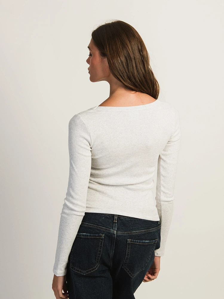 HARLOW ESSENTIAL LONG SLEEVE SCOOPNECK