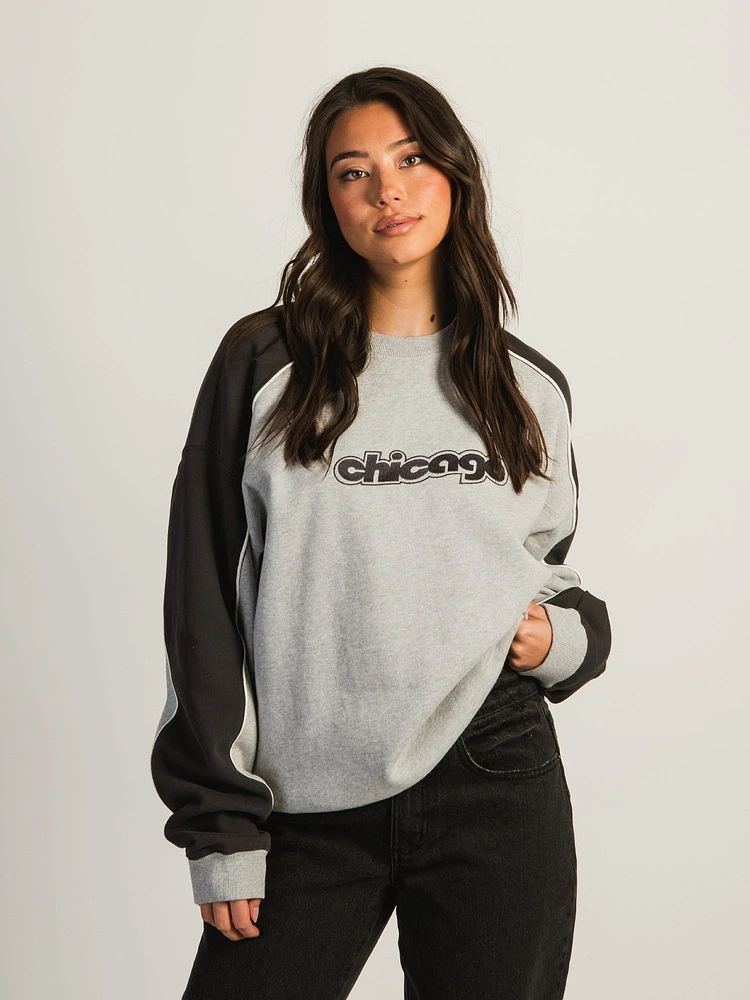 HARLOW ROXY EMBROIDERED CREWNECK - CHICAGO