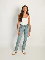 HARLOW HIGH-RISE STRAIGHT JEAN