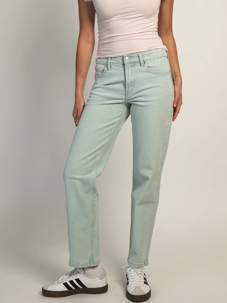 HARLOW MID-RISE STRAIGHT JEAN