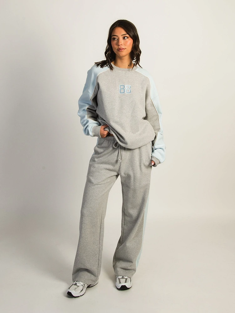 HARLOW ROXY STRAIGHT LEG SWEATPANT - HEATHER GREY