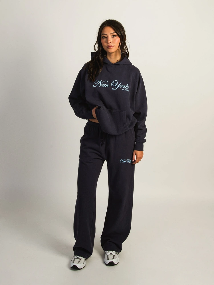 HARLOW STELLA STRAIGHT LEG SWEATPANT