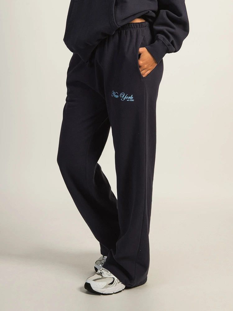 HARLOW STELLA STRAIGHT LEG SWEATPANT