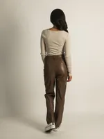 PANTALON HARLOW EN CUIR VÉGÉTALIEN À TAILLE HAUTE - DÉSTOCKAGE